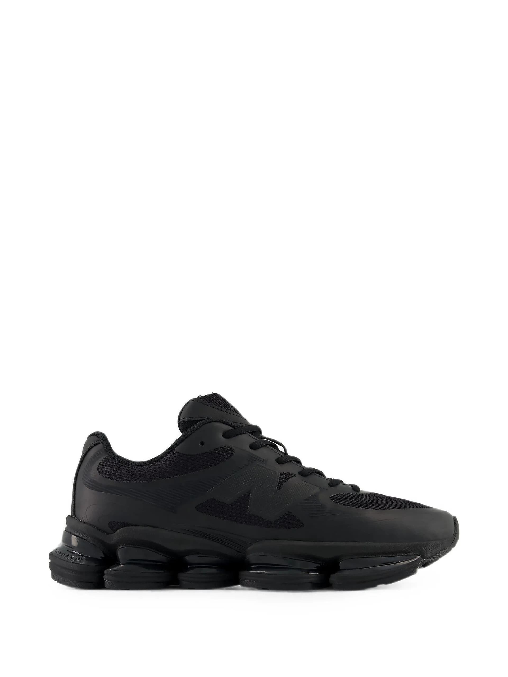 NEW BALANCE  SNEAKERS - 6