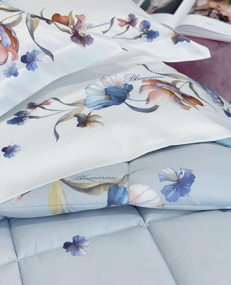 Completo Lenzuola Matrimoniale Blumarine Fleurette in Raso di Cotone 300 TC Made in Italy - 2