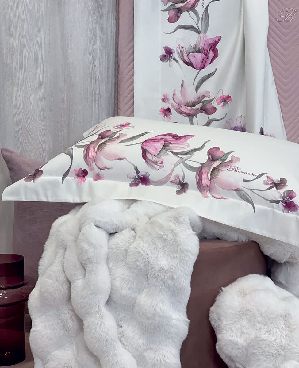 Completo Lenzuola Matrimoniale Blumarine Fleurette in Raso di Cotone 300 TC Made in Italy - 4