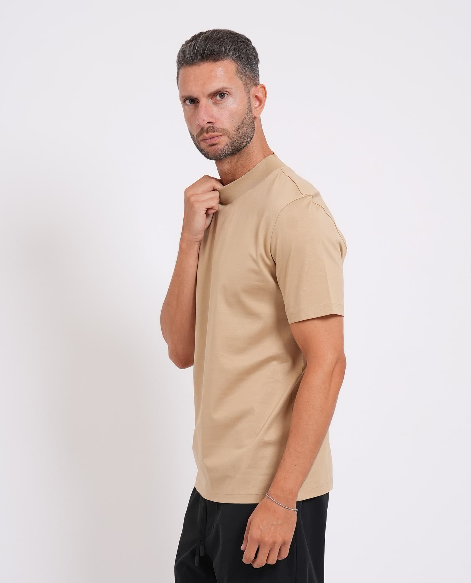 HUGO  T-shirt e Polo Beige - 3