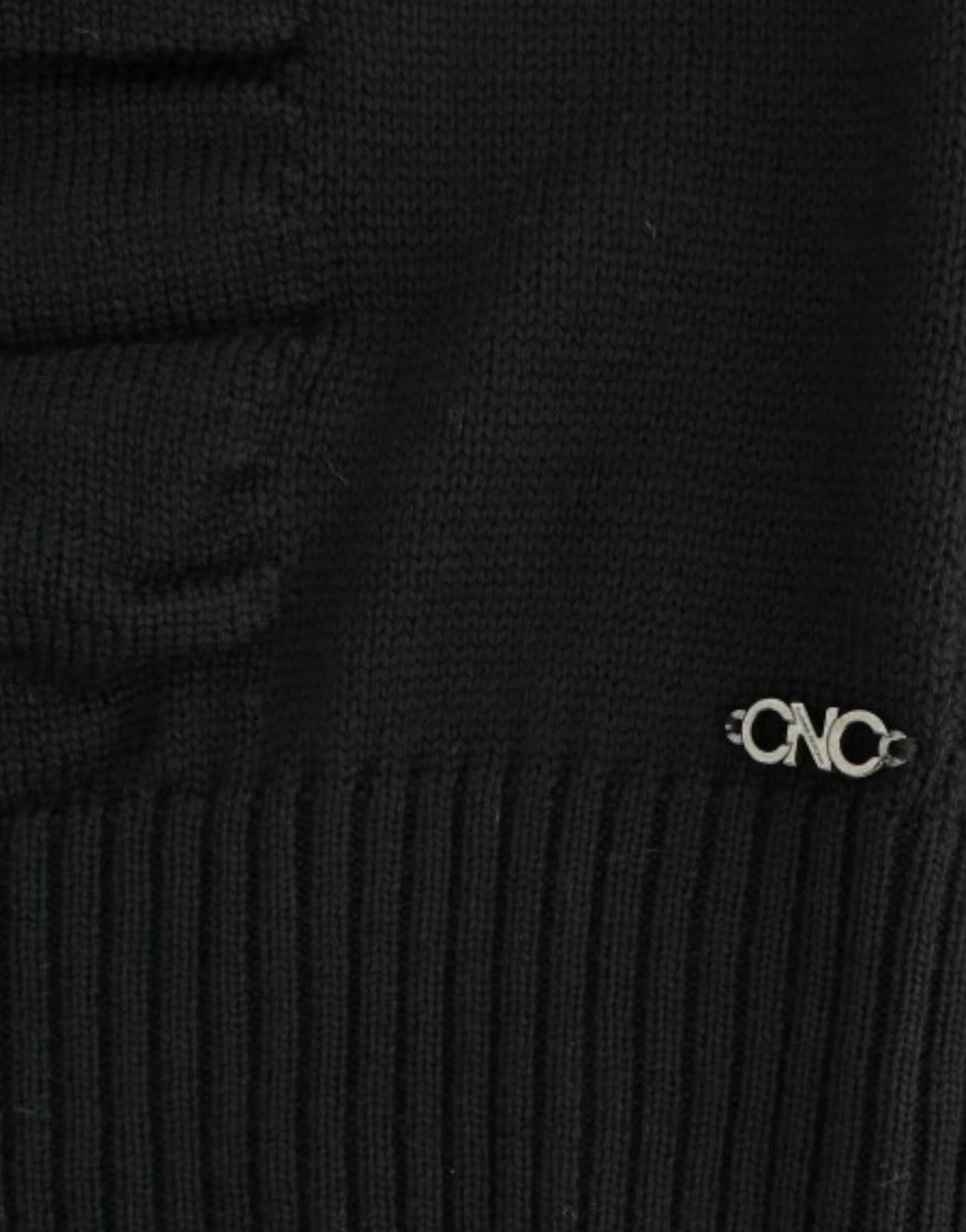 Black V-neck wool sweater - 2