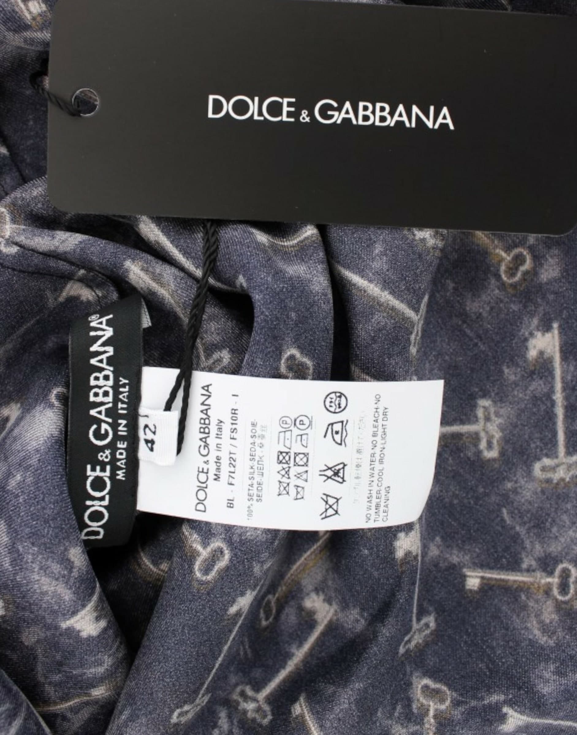 Blue gold key print silk blouse - 7