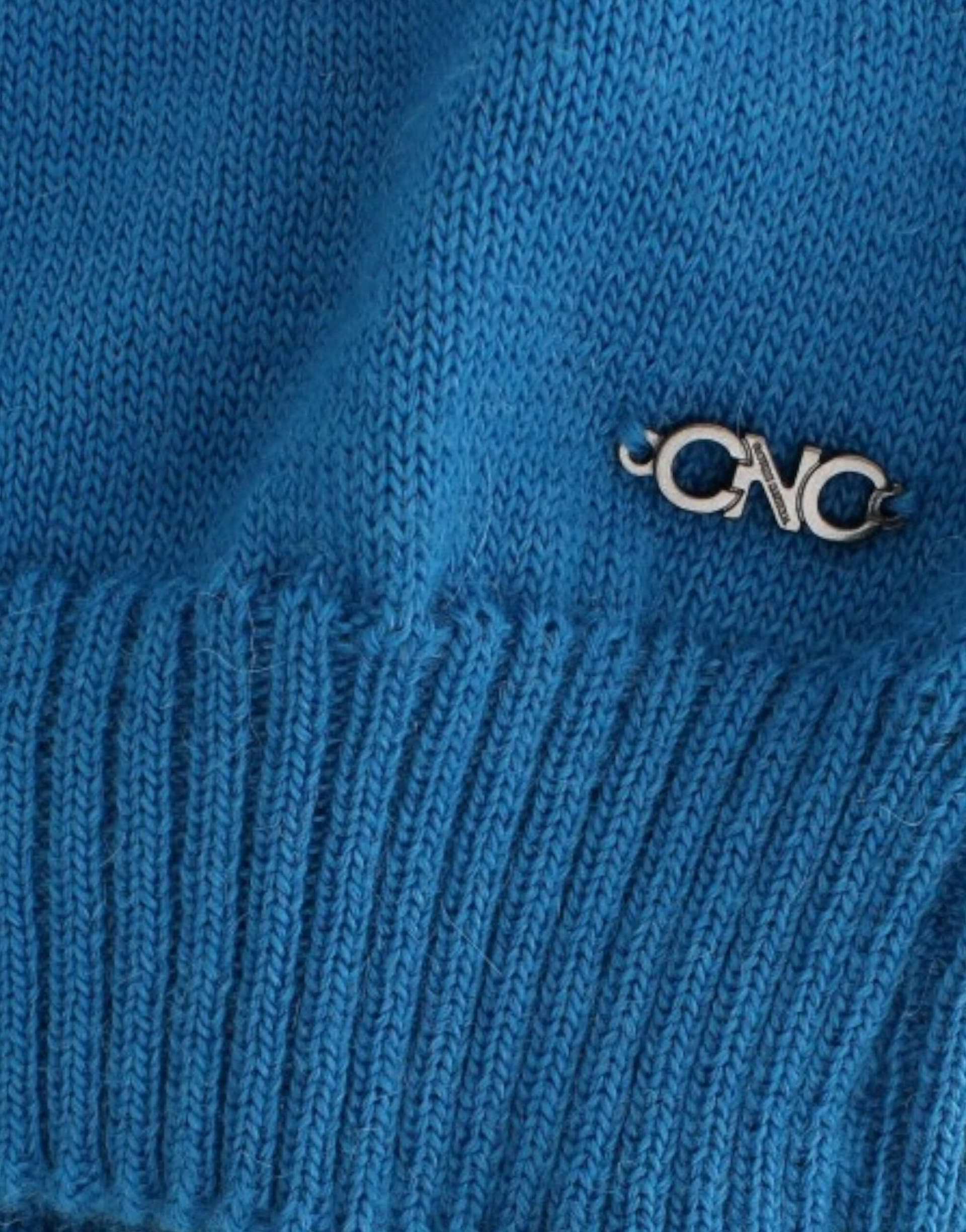 Blue knitted scoopneck sweater - 2