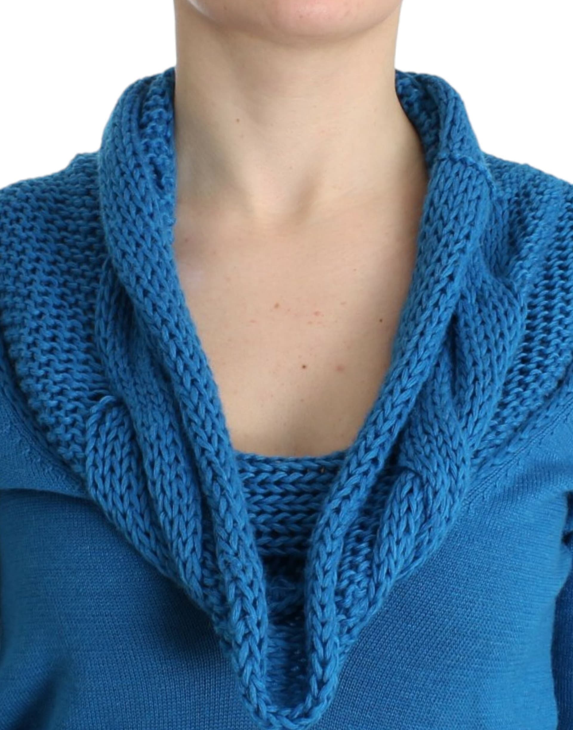 Blue knitted scoopneck sweater - 4