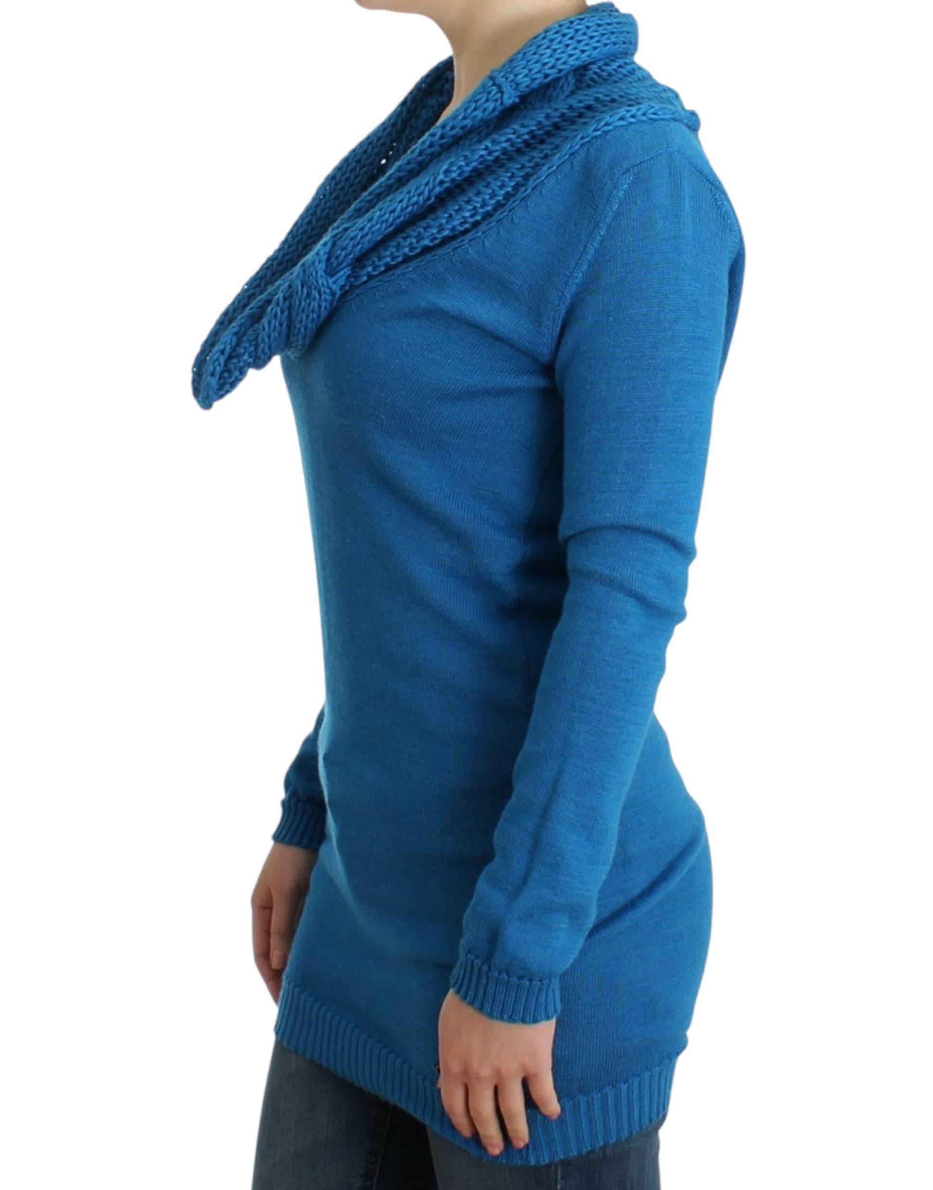 Blue knitted scoopneck sweater - 7