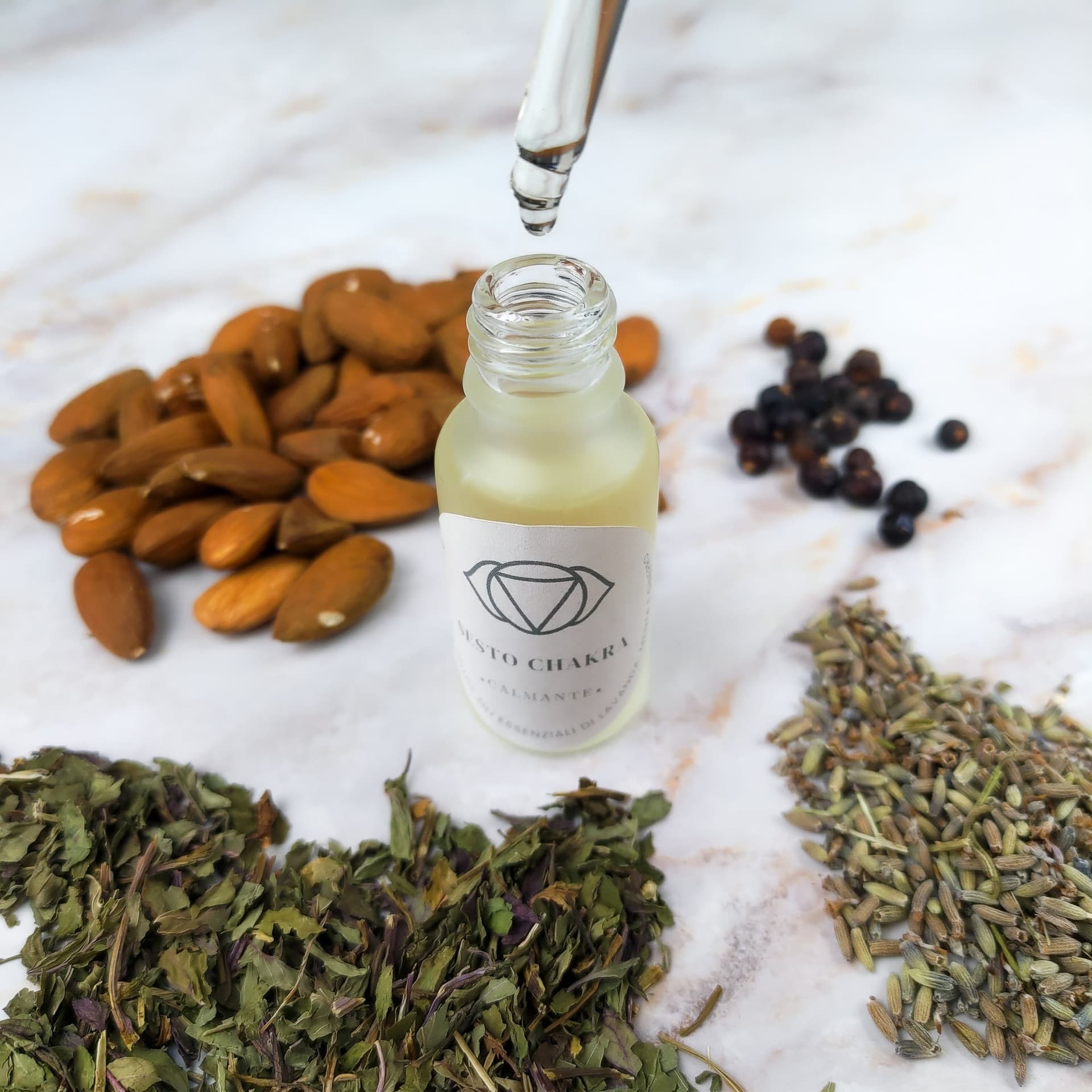 Olio per Massaggi Sesto Chakra - Lavanda, Menta, Ginepro - 3