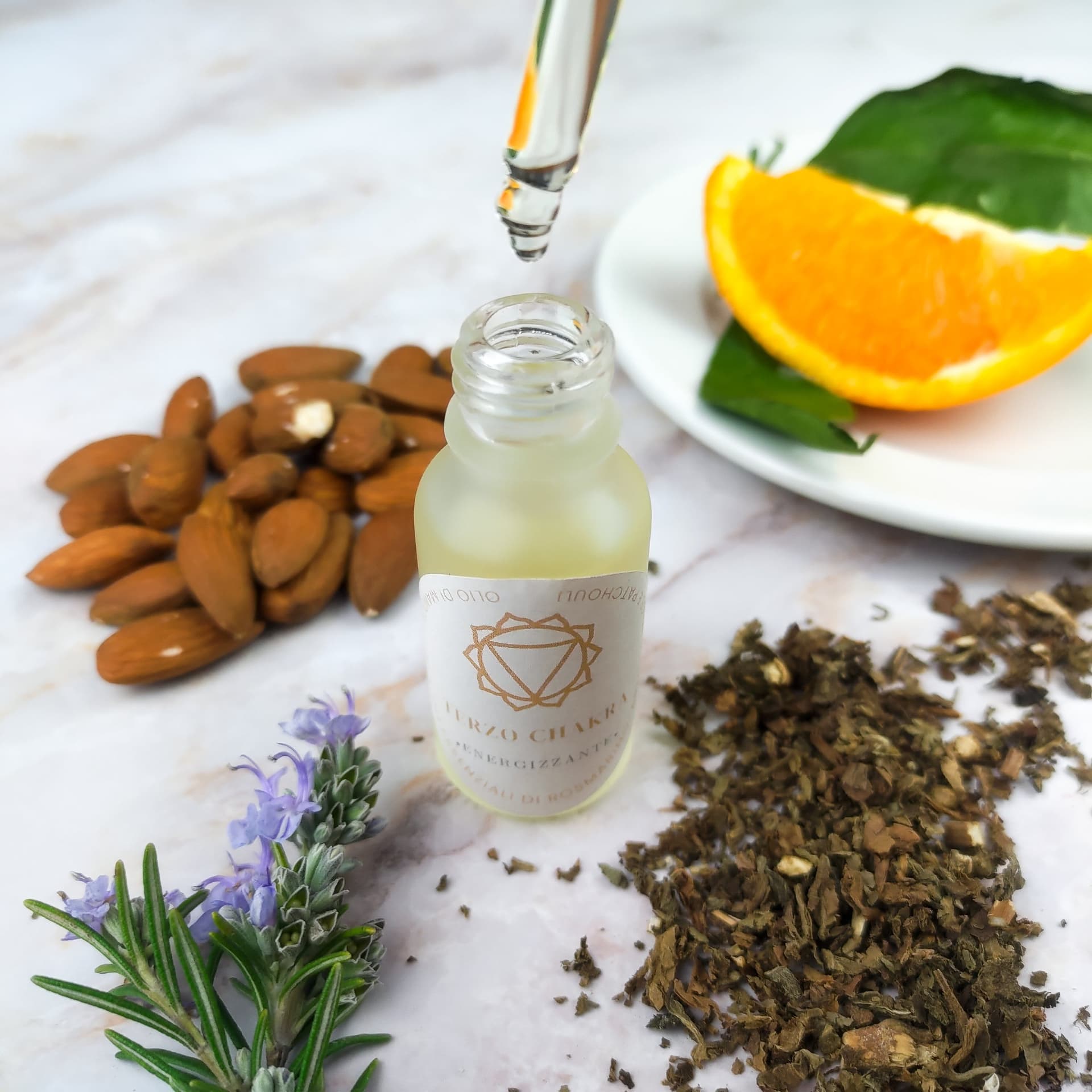 Olio per Massaggi Terzo Chakra - Rosmarino, Arancio, Patchouli - 3