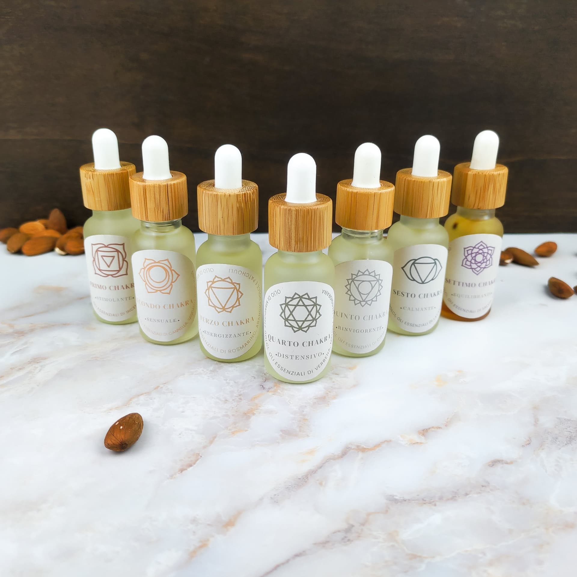 Olio per Massaggi Primo Chakra - Incenso, Pepe, Garofano - 4
