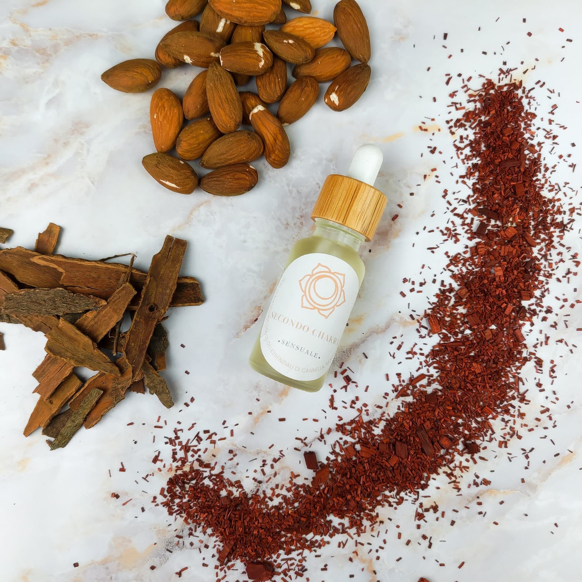 Olio per Massaggi Secondo Chakra - Cannella, Sandalo, Ylang Ylang - 2