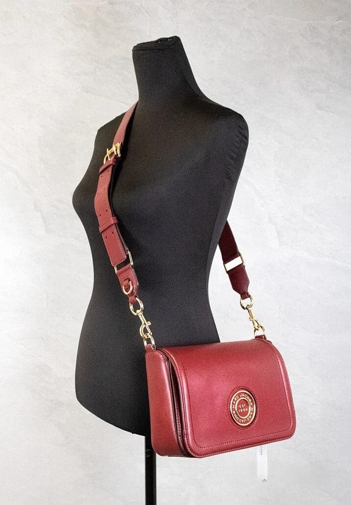 Marc Jacobs Medium Metal Signet Syrah Smooth Leather Flap Crossbody Purse Bag - 2