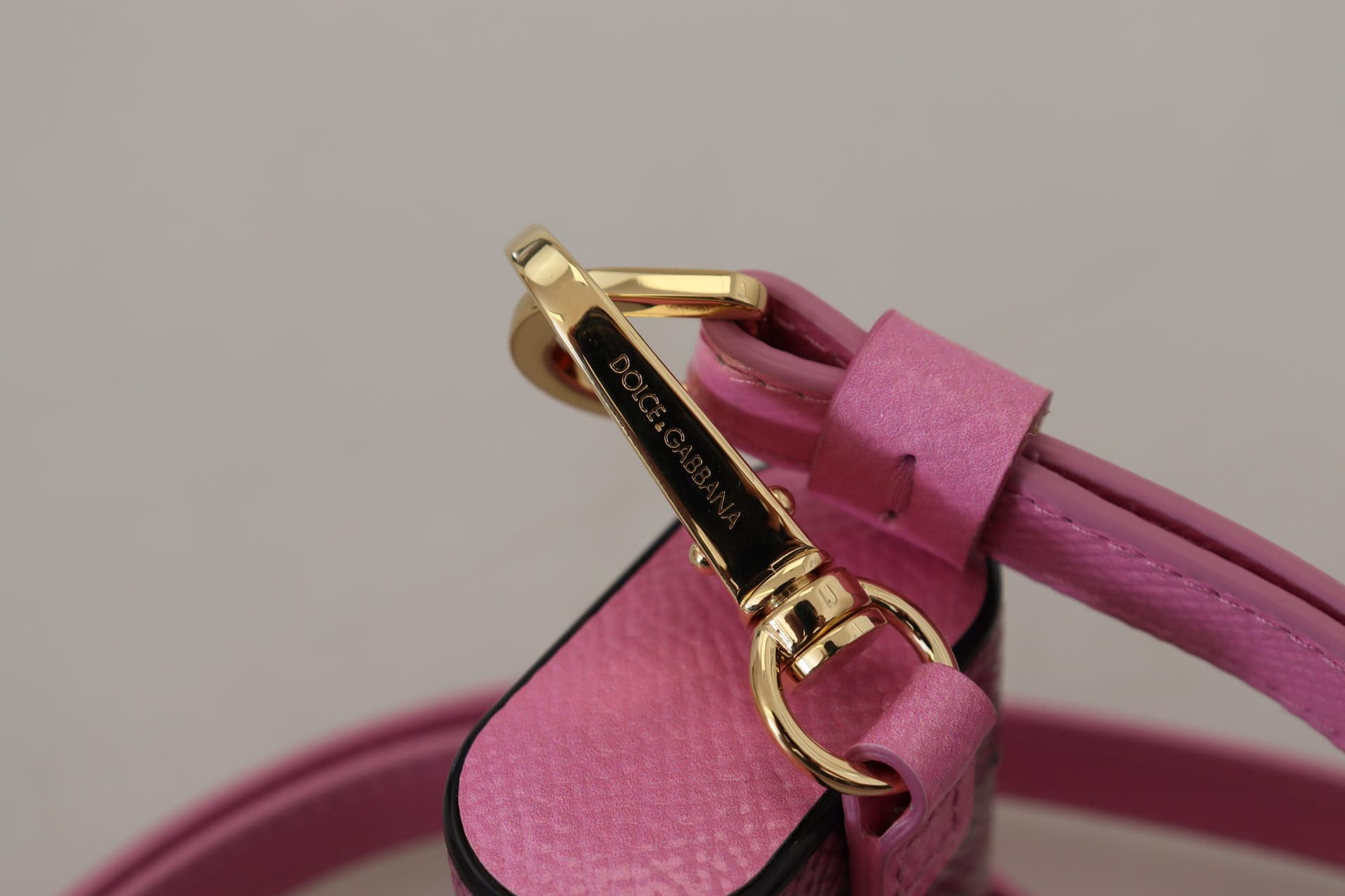 Pink Black Leather Strap Gold Metal Logo Airpods Case - 3