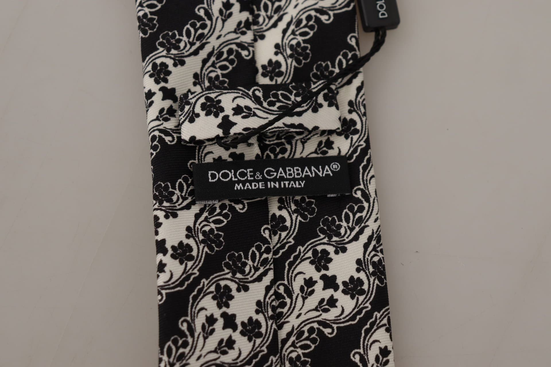 Black White Flower 100% Silk Print Adjustable Accessory Tie - 3