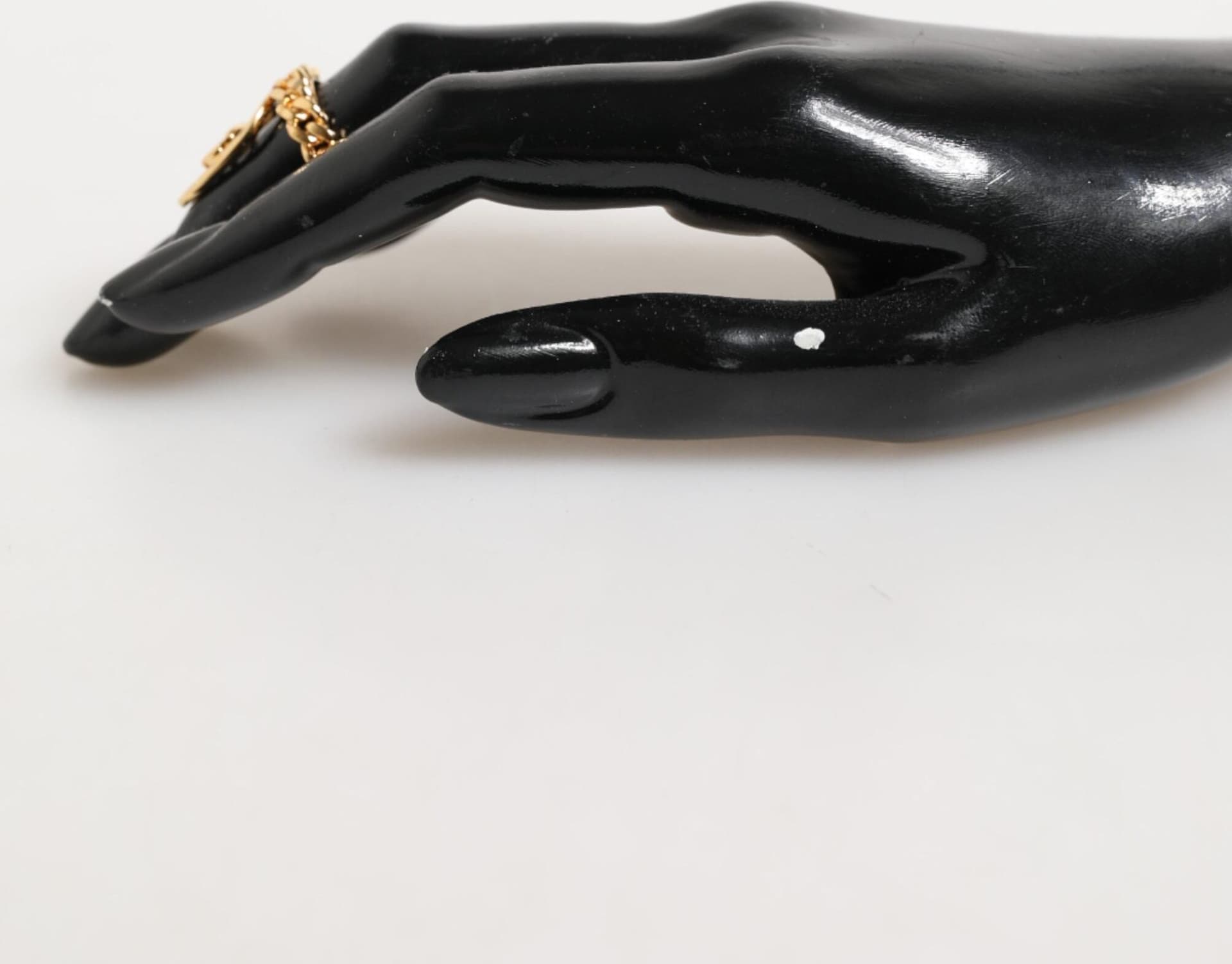Gold Tone Brass Oval DG Logo Chain Adjustable Ring - 7