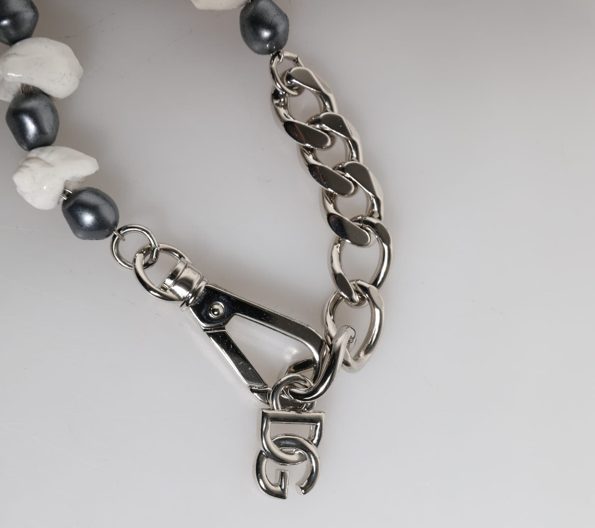 Silver Tone Brass Beaded Shell DG Logo Pendant Bracelet - 3