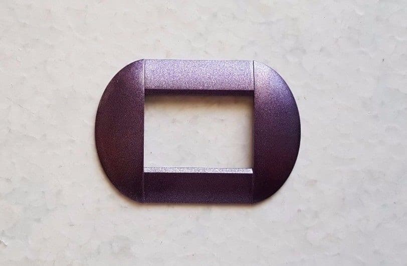 PLACCHE COMPATIBILI LIVING INTERNATIONAL IN ABS COLORATE  PER SCATOLE RETTANGOLARI SERIE GLAMOUR BOMBATA - 34