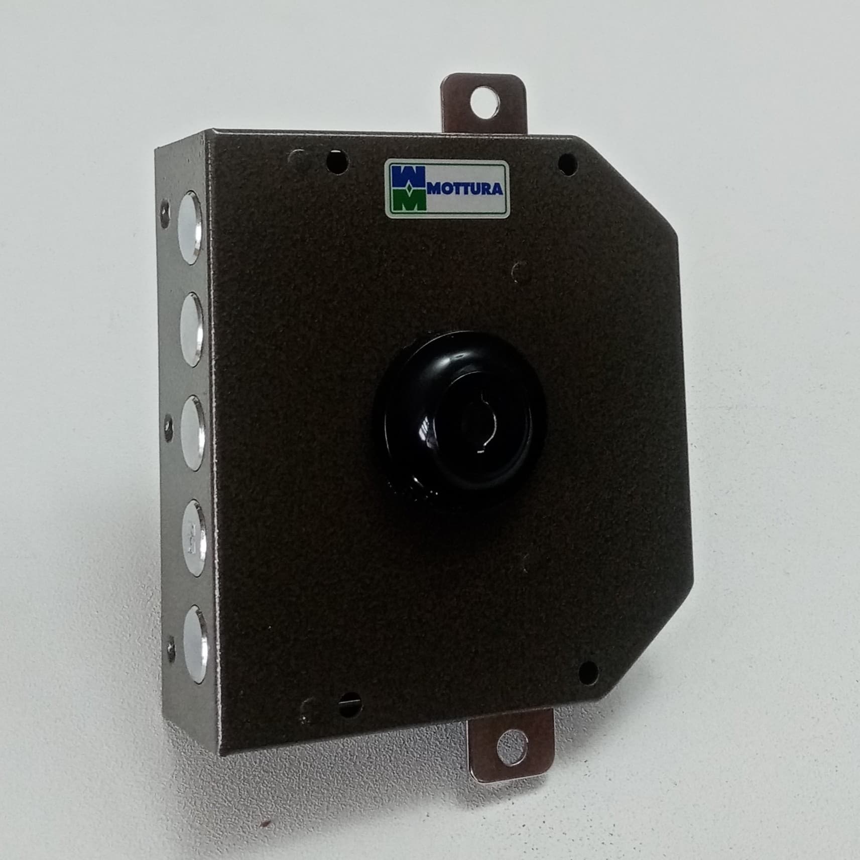 Mottura serratura ad applicare sinistra da 60mm senza scrocco per porte legno e ferro - 2