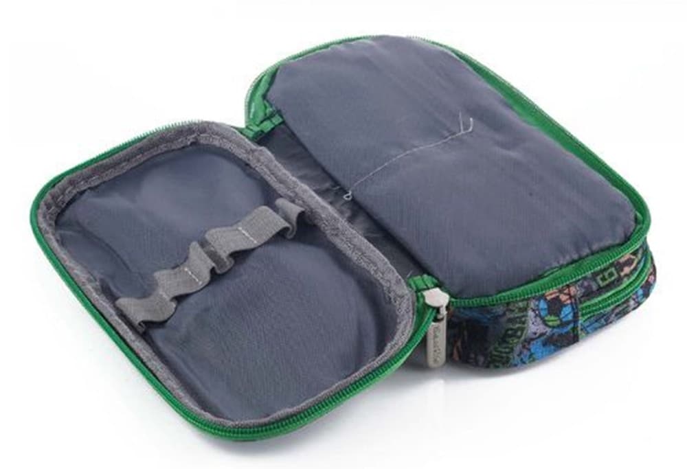 ASTUCCIO SCUOLA PORTAPENNE DESIGN OVALE PALLONE DA CALCIO 21X11X5CM VARI SCOMPARTI 622034 - 2