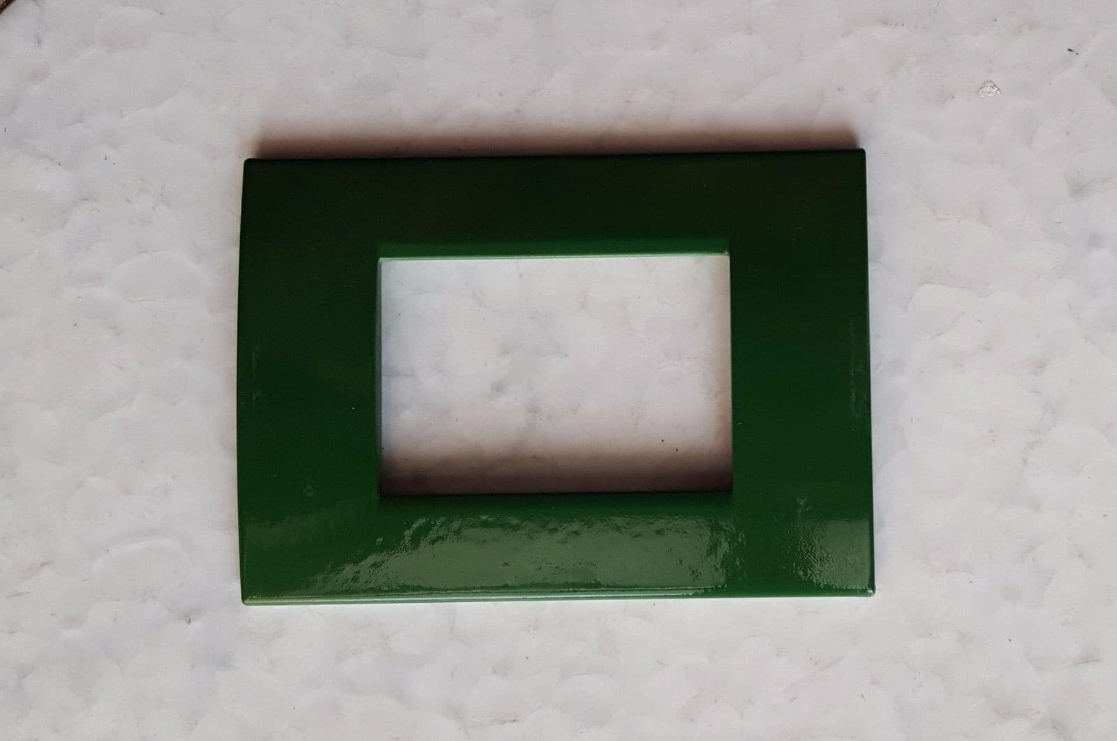 PLACCA PLACCHE PLACCHETE COMPATIBILI LIVING LIGHT IN ABS 3 4 7 POSTI COLORATE - 20