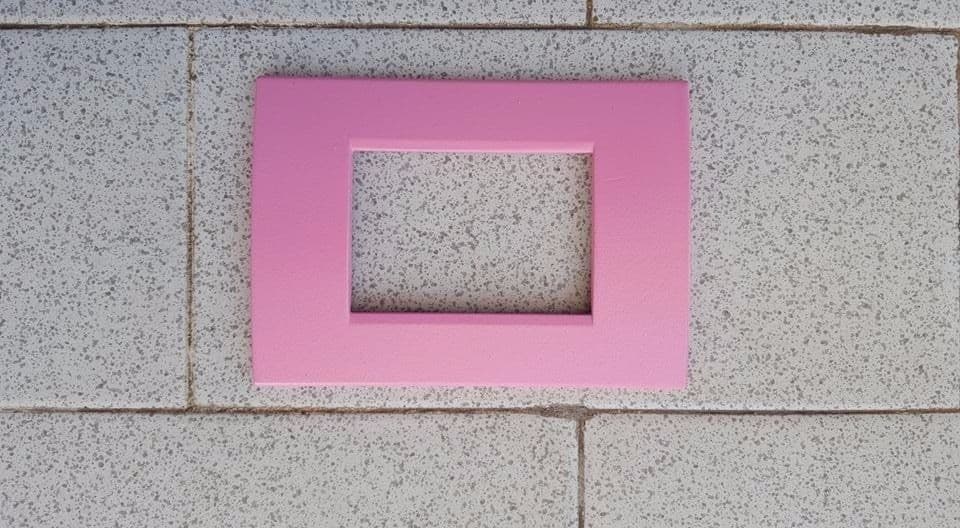 PLACCA PLACCHE PLACCHETE COMPATIBILI LIVING LIGHT IN ABS 3 4 7 POSTI COLORATE - 42