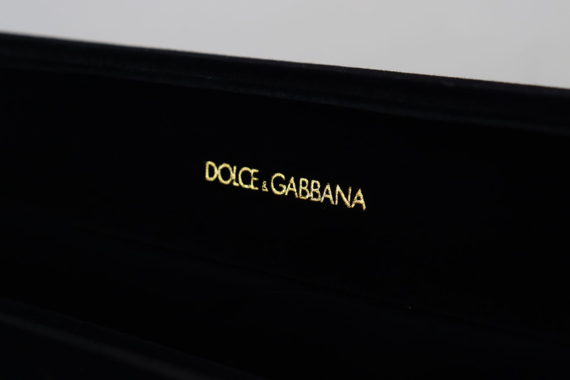 Dolce & Gabbana Black Velvet Logo Plaque Storage Bracelet Jewelry Box - 7