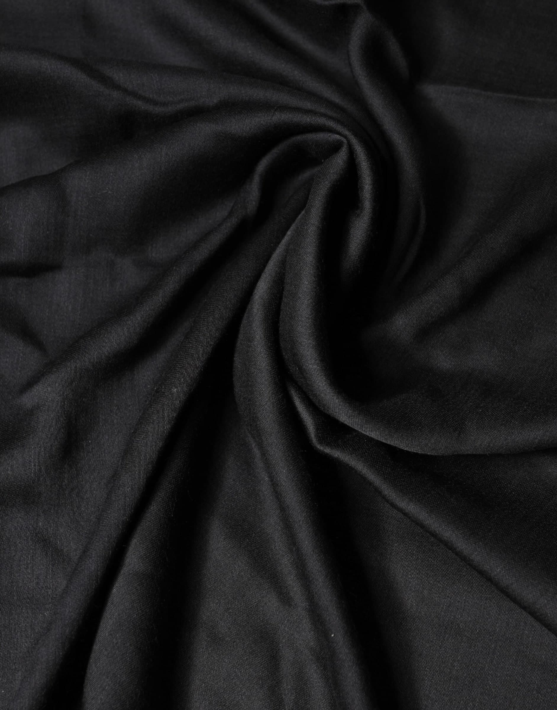 Dolce & Gabbana Black Lace Stole Neck Wrap Shawl Scarf - 3