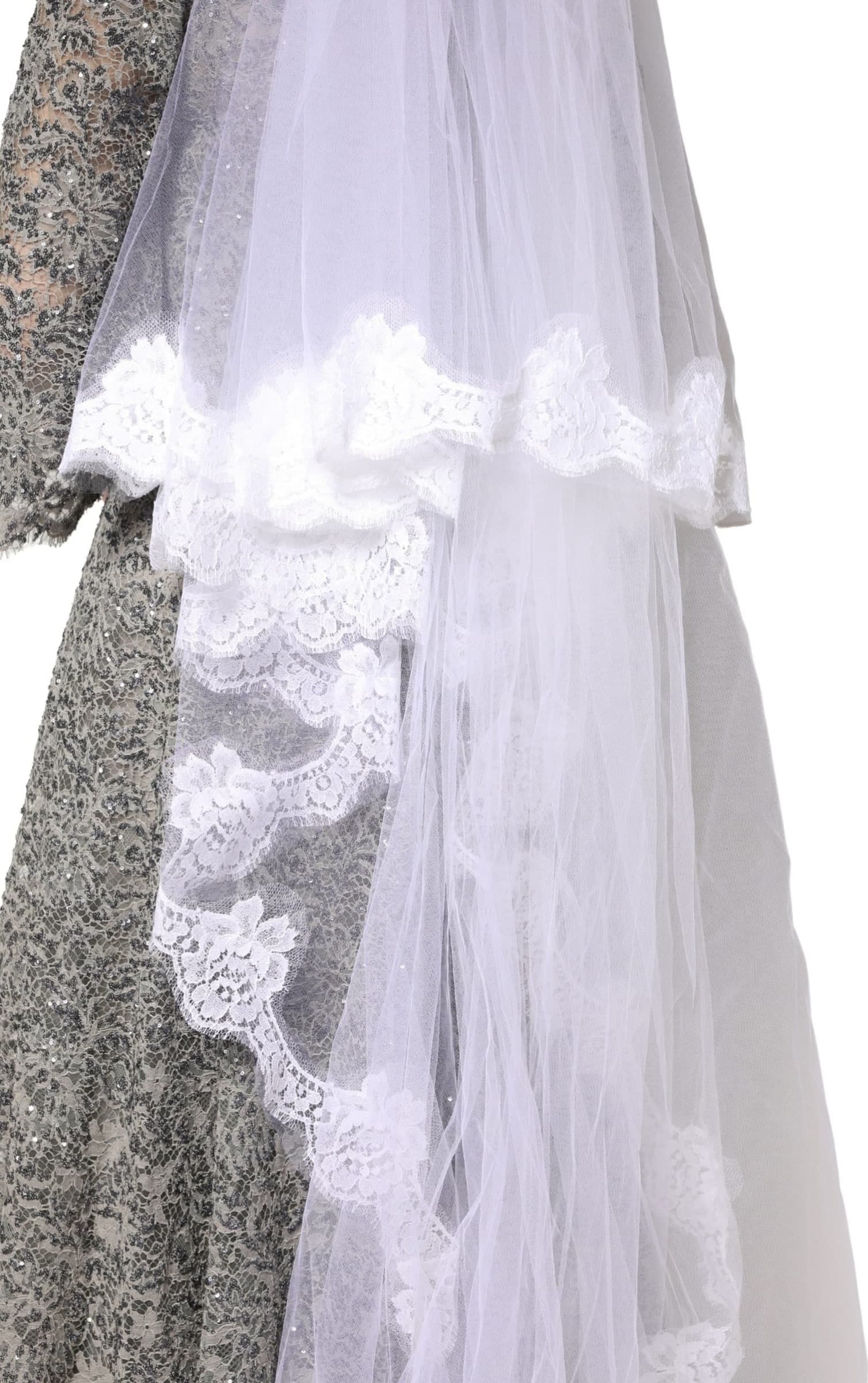 Dolce & Gabbana White Floral LaceNylon Floor Length 3M Long Veil - 6