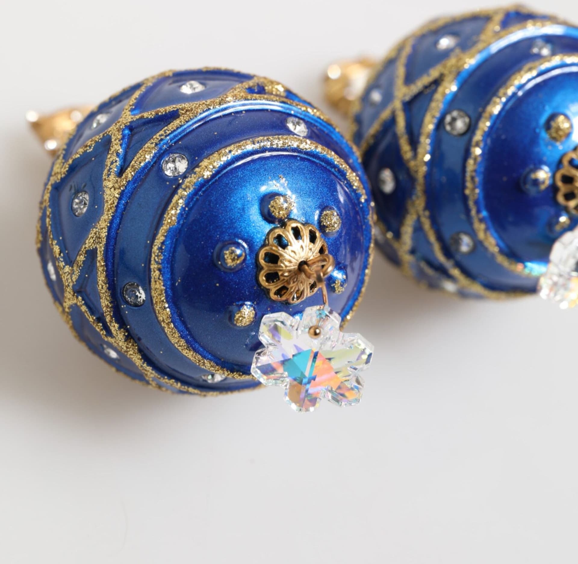 Dolce & Gabbana Gold Brass Blue Christmas Ball Crystal Drop Clip On Earrings - 4