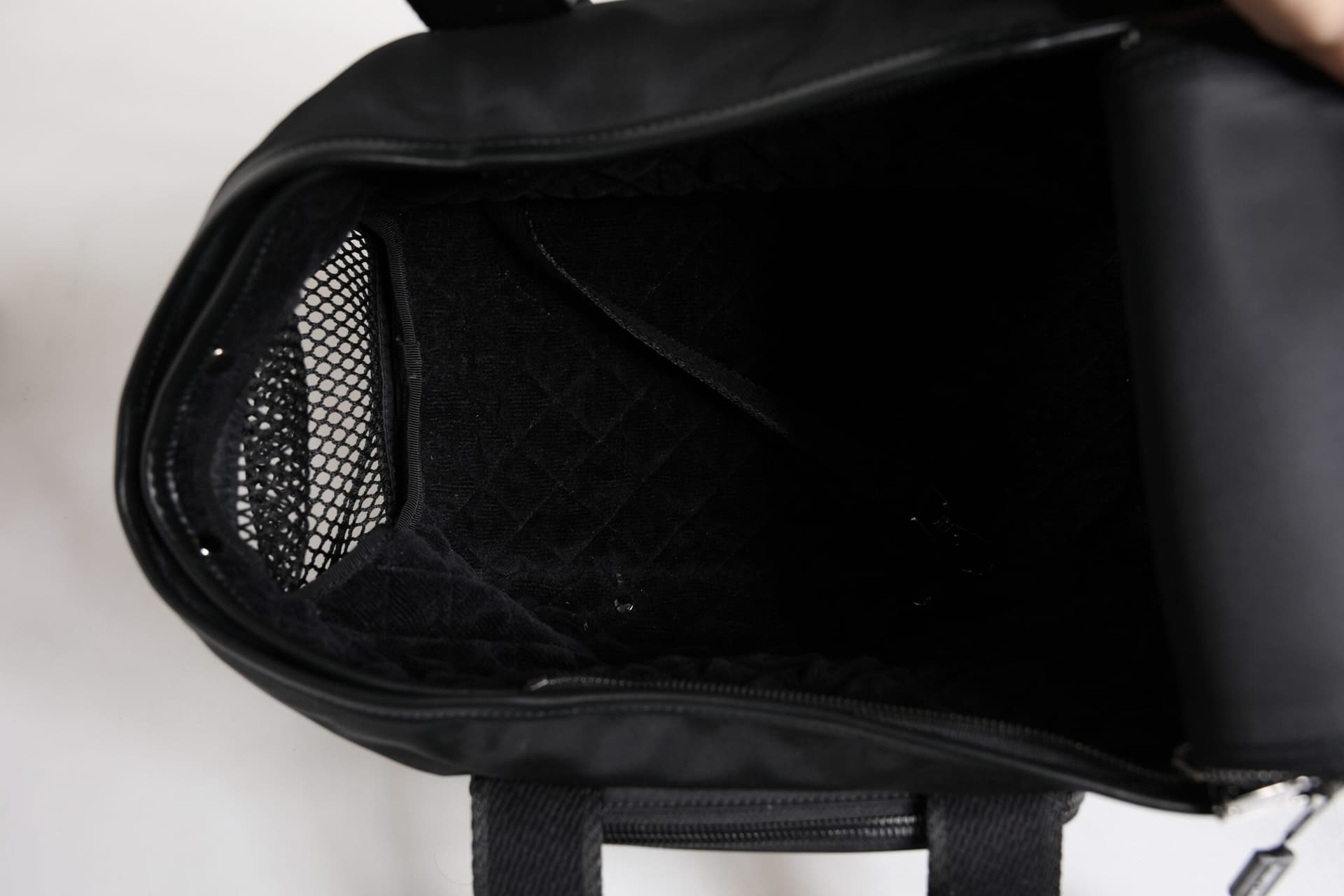Dolce & Gabbana Black Shoulder Strap Pet Carry Logo Plaque Bag - 7
