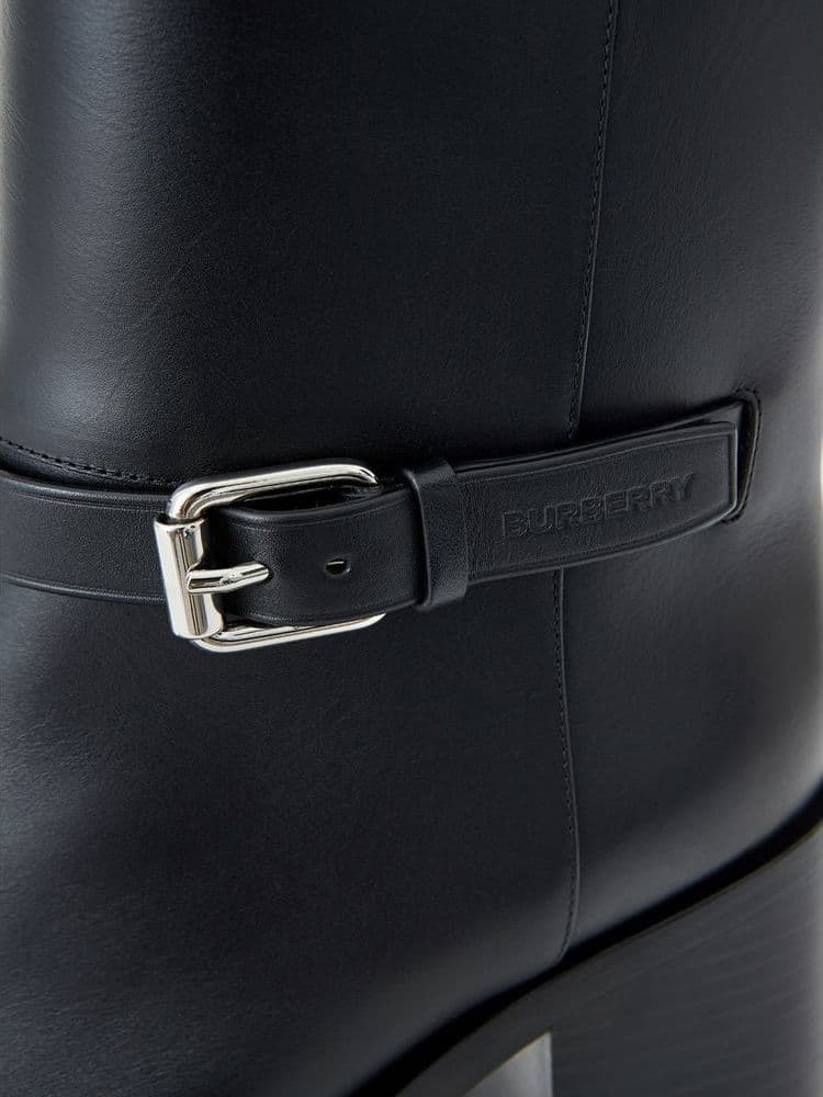 Burberry Black Leather Ankle Boots - 5