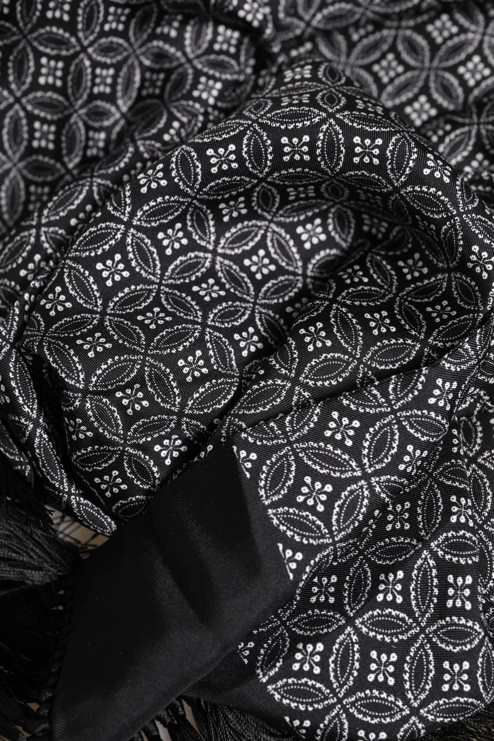 Dolce & Gabbana Black Patterned Fringes Men Foulard Scarf - 3