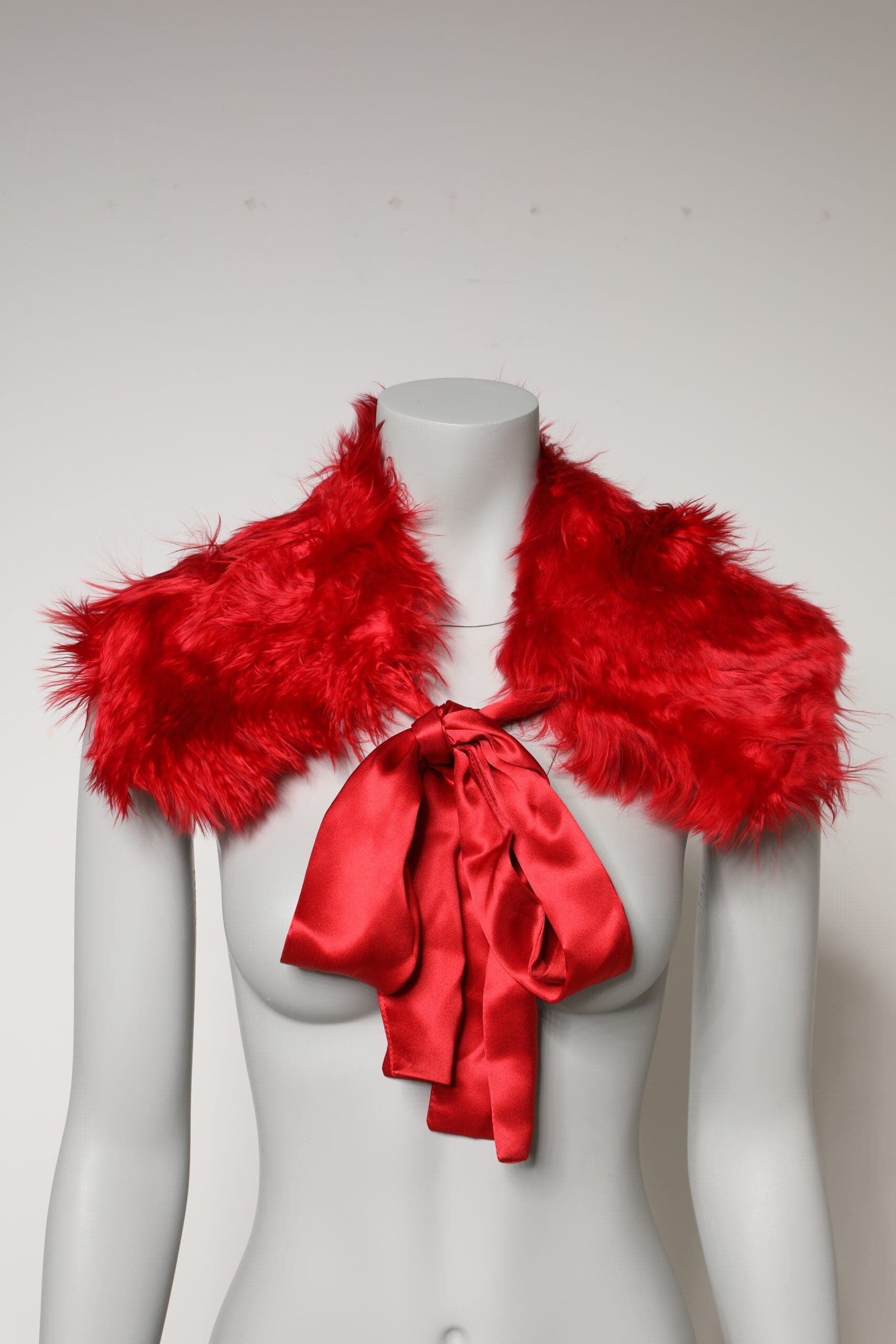 Dolce & Gabbana Red Alpaca Fur Women Neck Warmer Winter Scarf - 2
