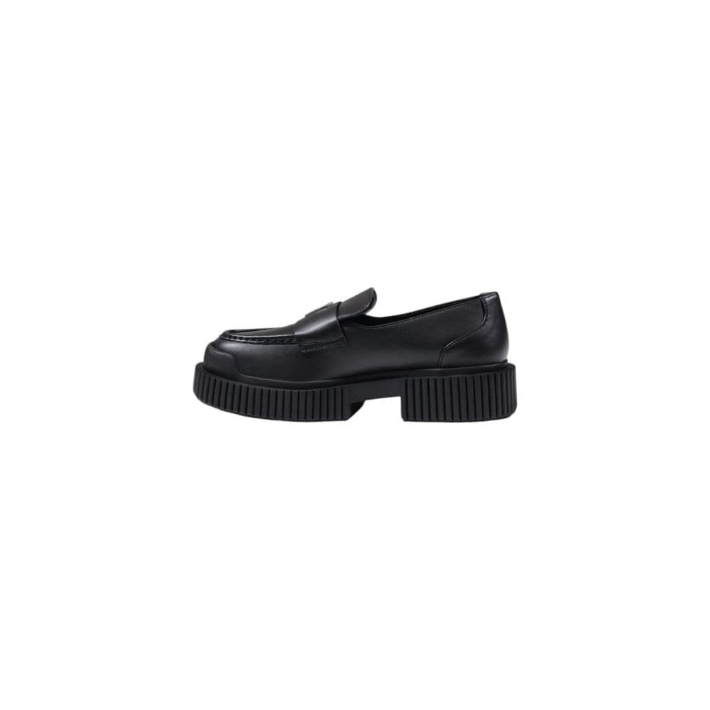Armani Exchange Black Leather Platform Pumps - 3