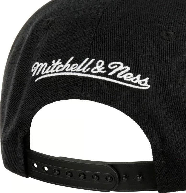 Cappello Mitchell & Ness NBA Top Spot CHI BUL  Black - 2