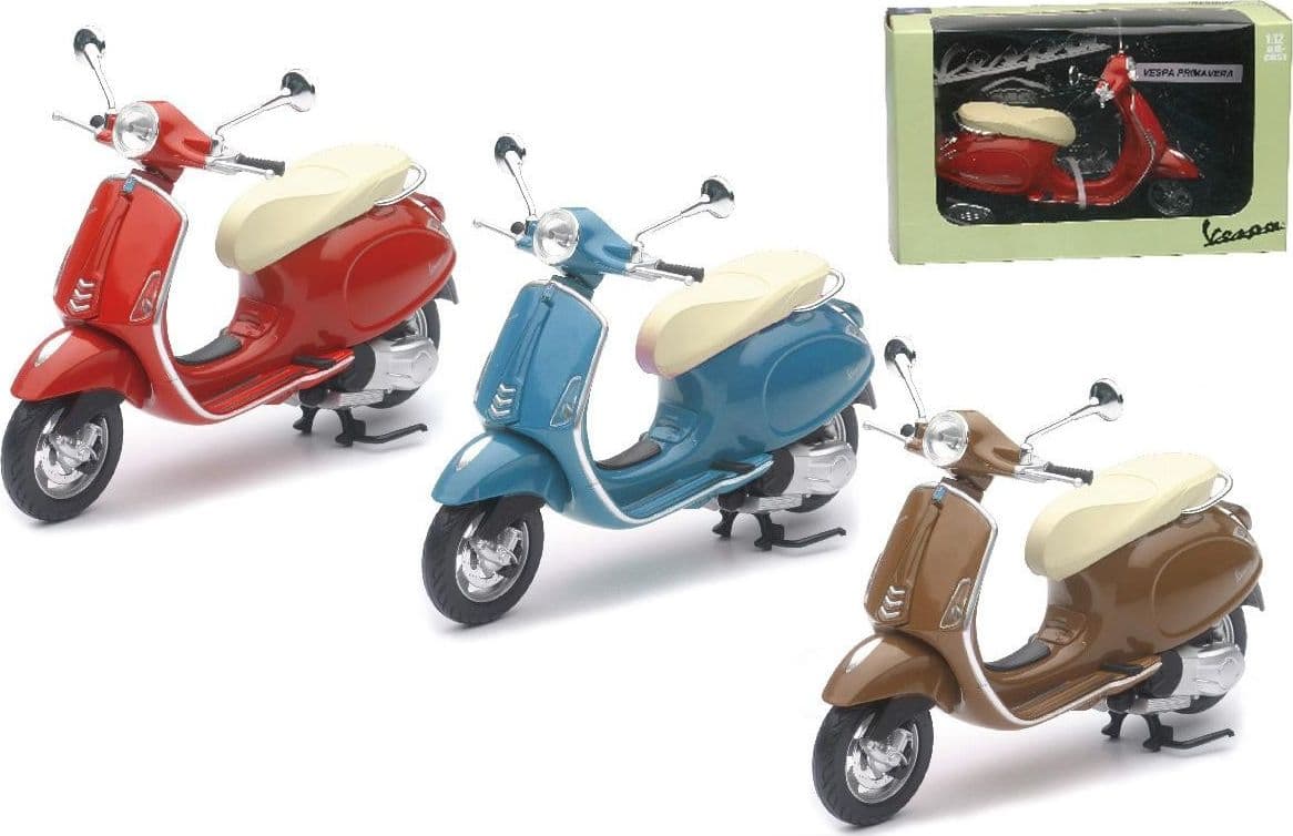Piaggio Vespa Primavera in scala 1:12