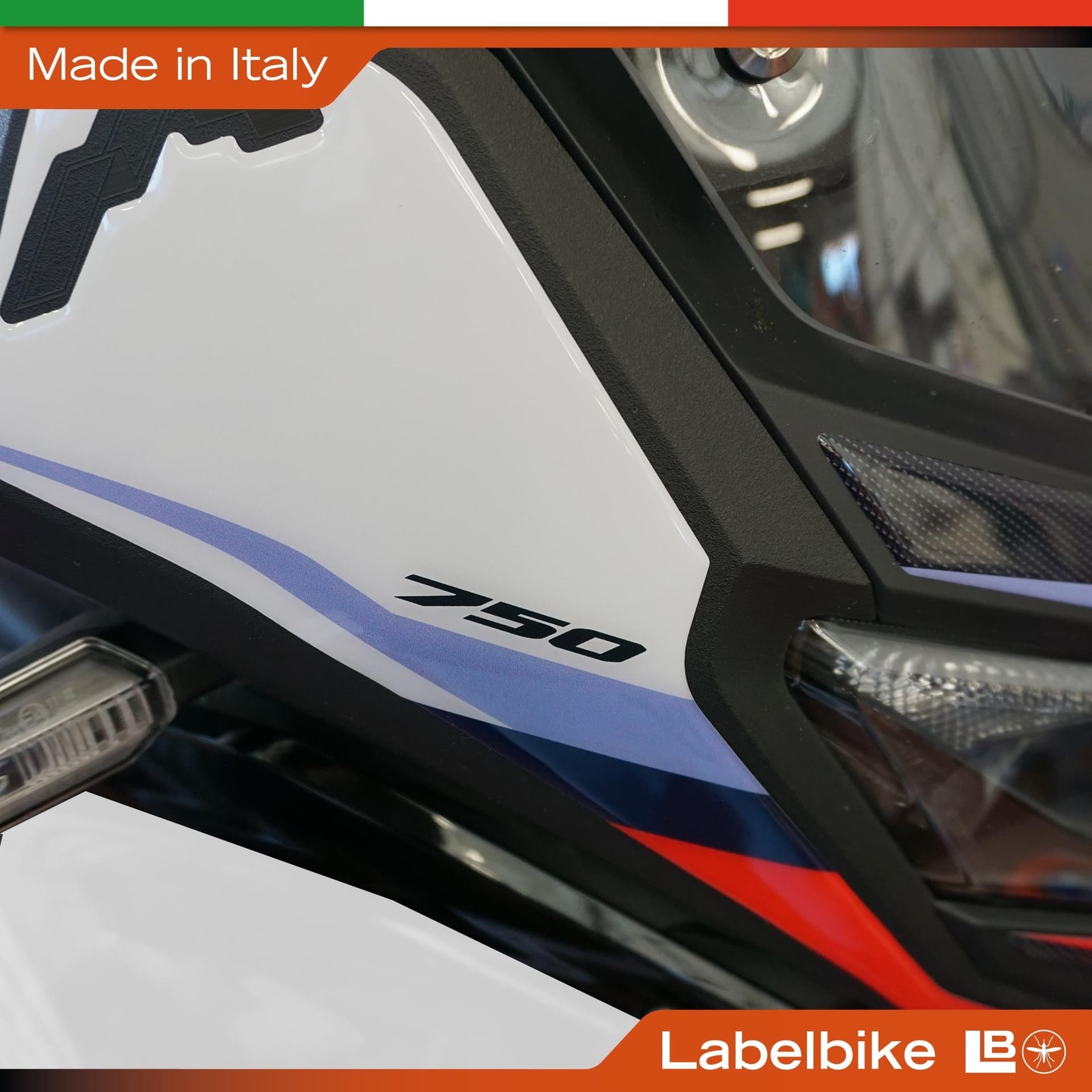 Adesivo 3D Muso Frontale moto compatibile con Honda Transalp 2025-2026 - 3