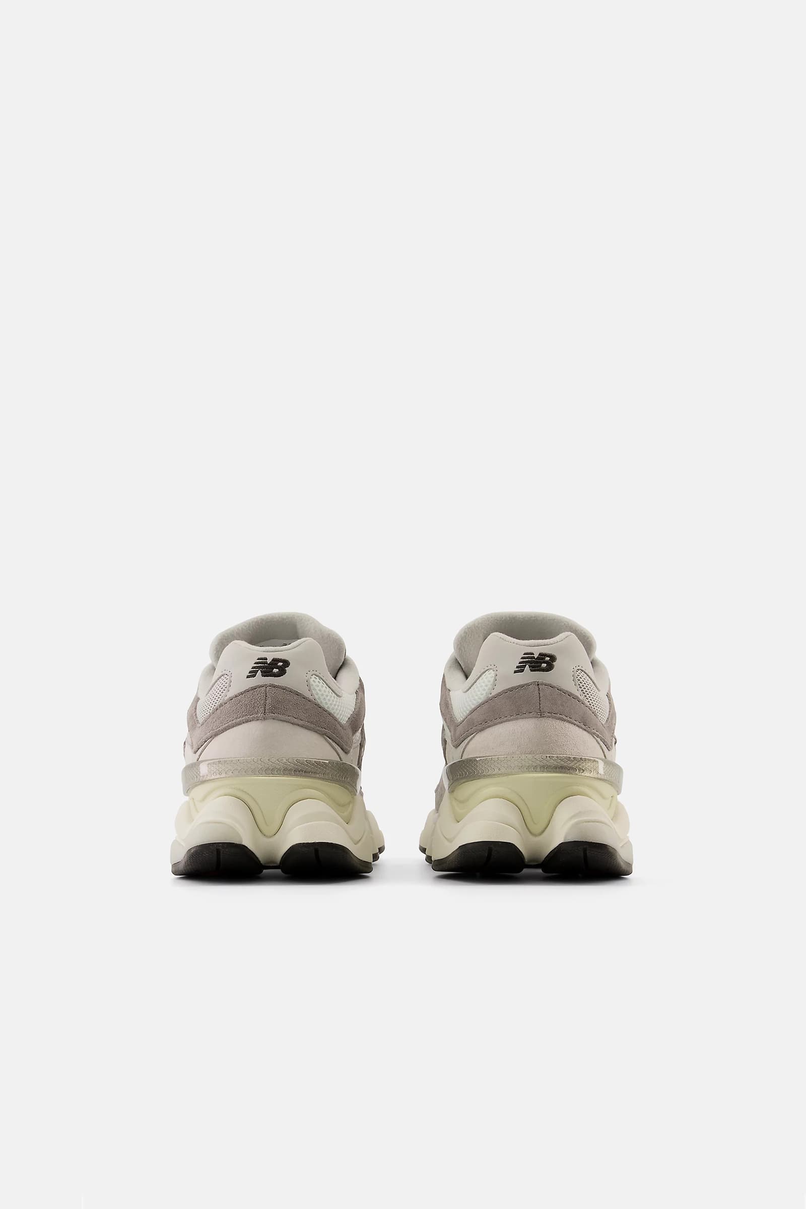 New Balance  Sneakers Grey - 15