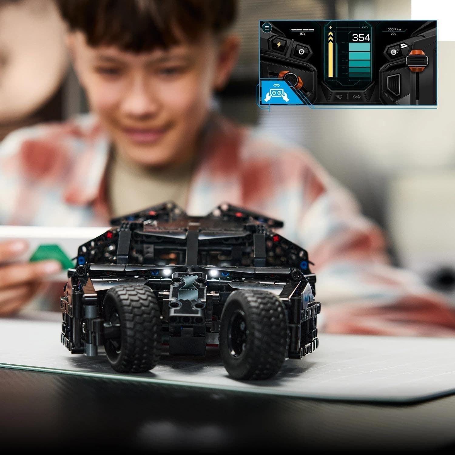 Lego Technic - Batmobile Tumbler 42239 - 5