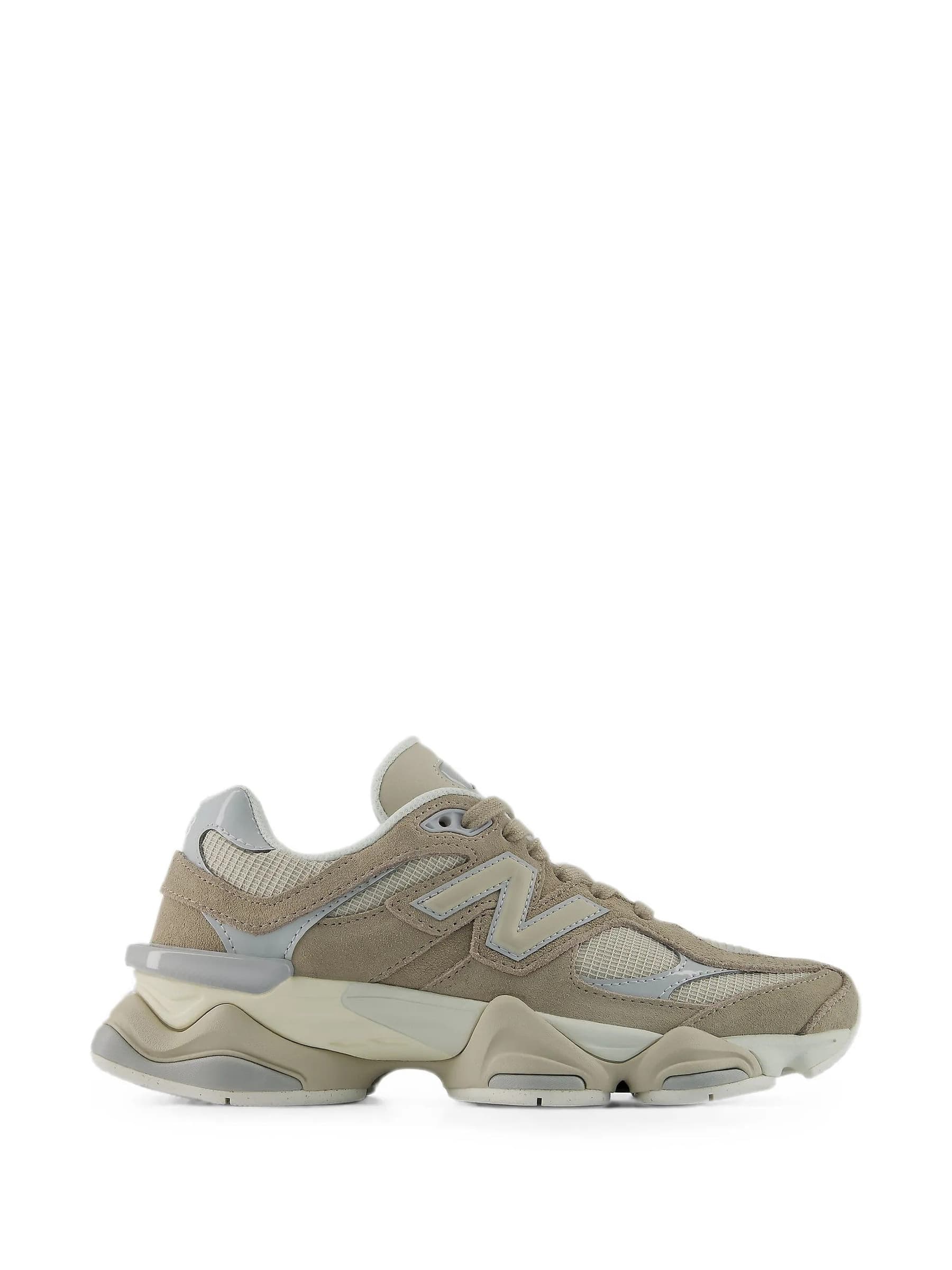 NEW BALANCE  SNEAKERS - 6