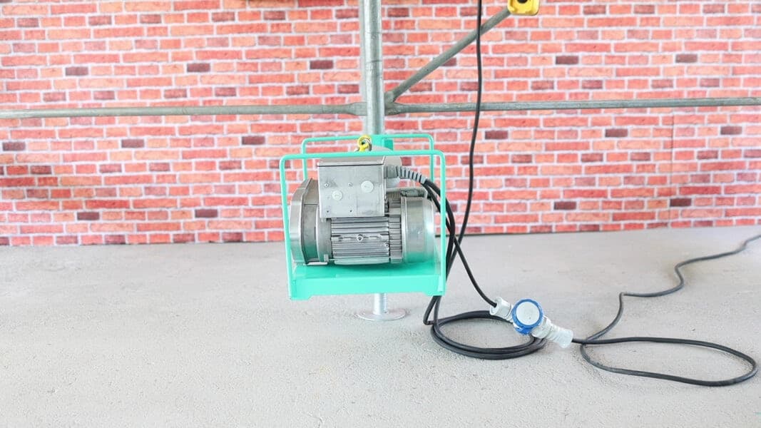 ELEVATORE AP 150 P-PONTEGGIO mod. 1140497 'IMER' - 3