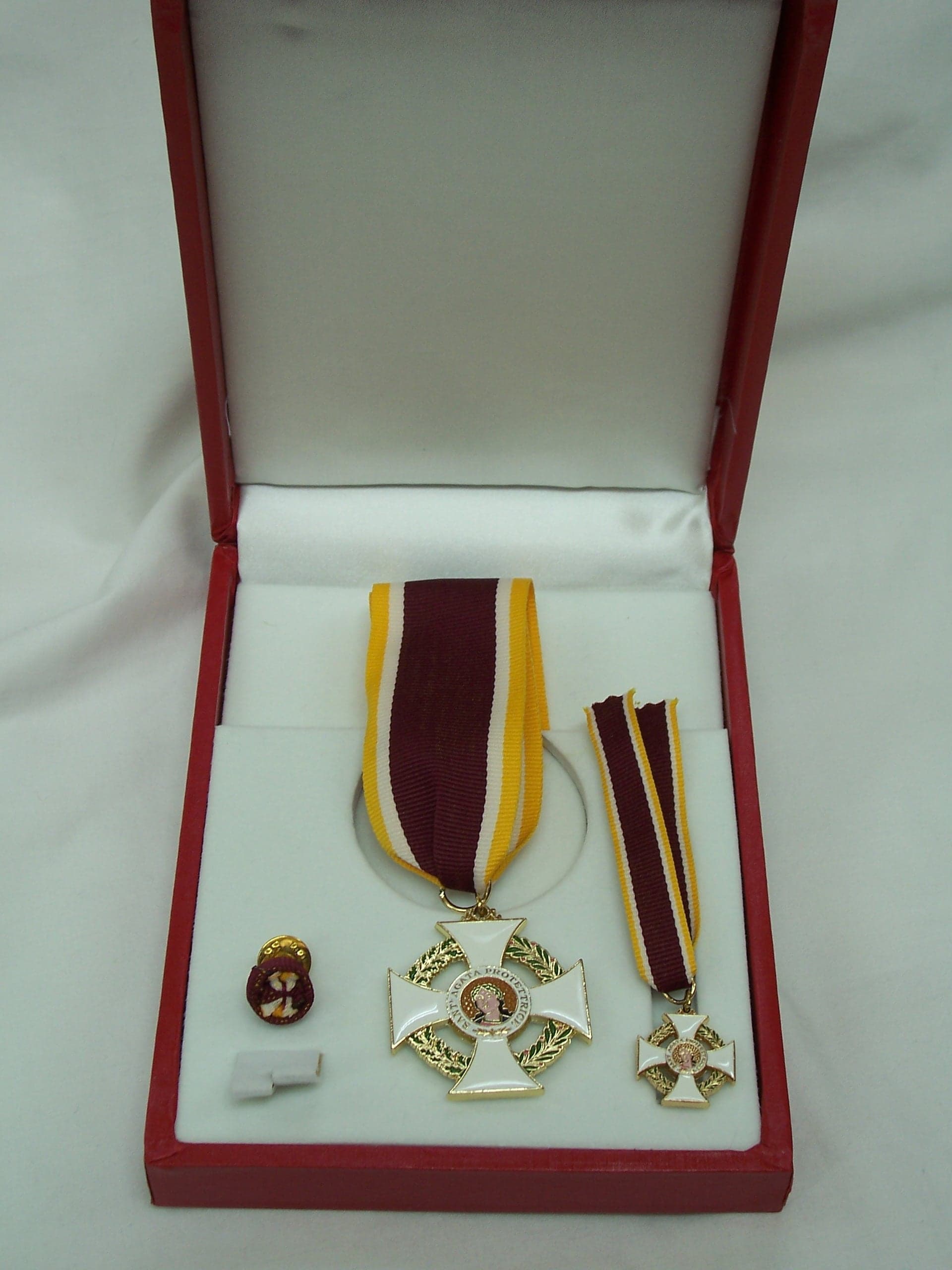 Kit Cavaliere Ordine di Sant' Agata Protettrice di San Marino - 6