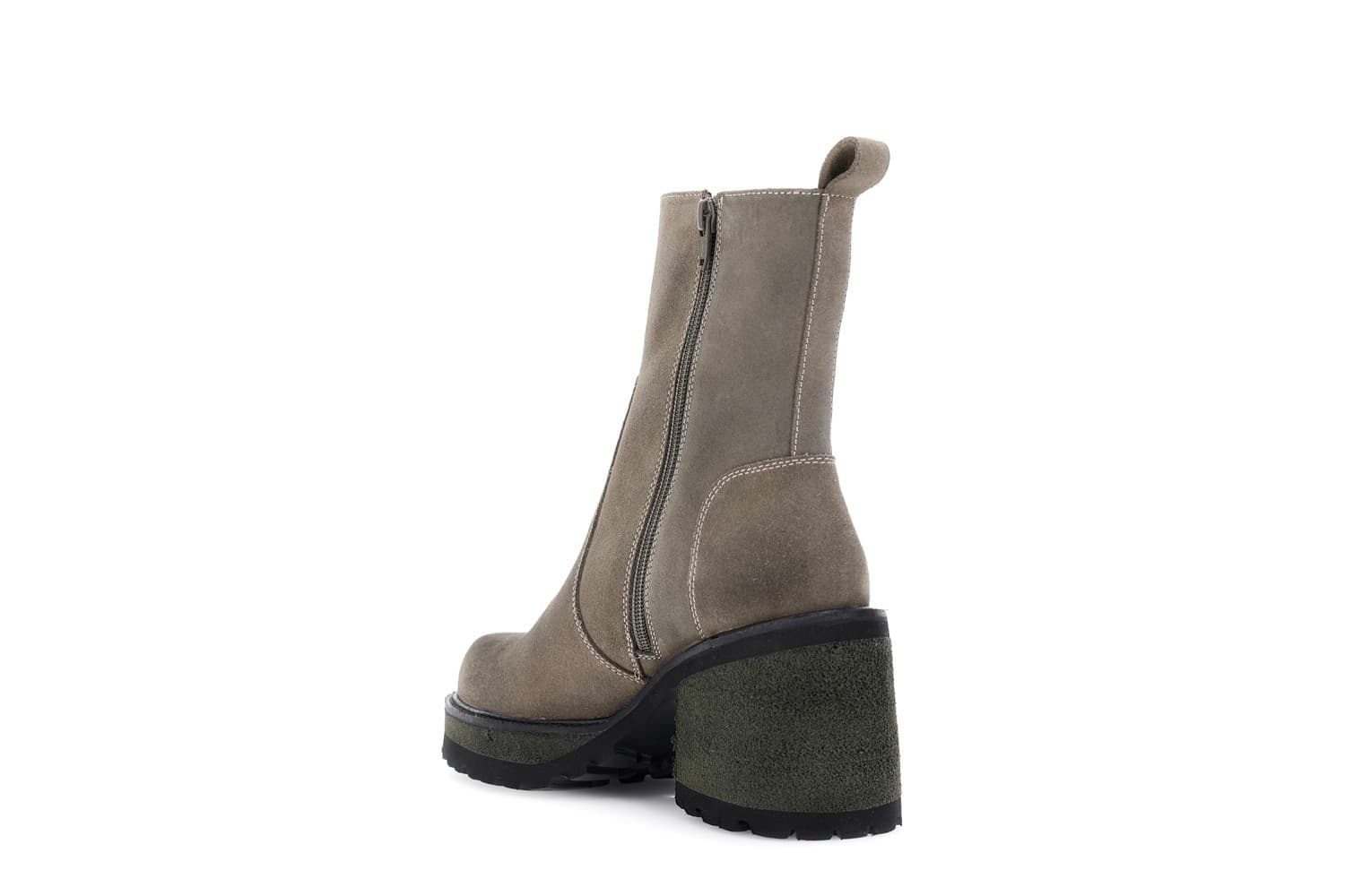 STIVALETTO IN PELLE SCAMOSCIATA - 2
