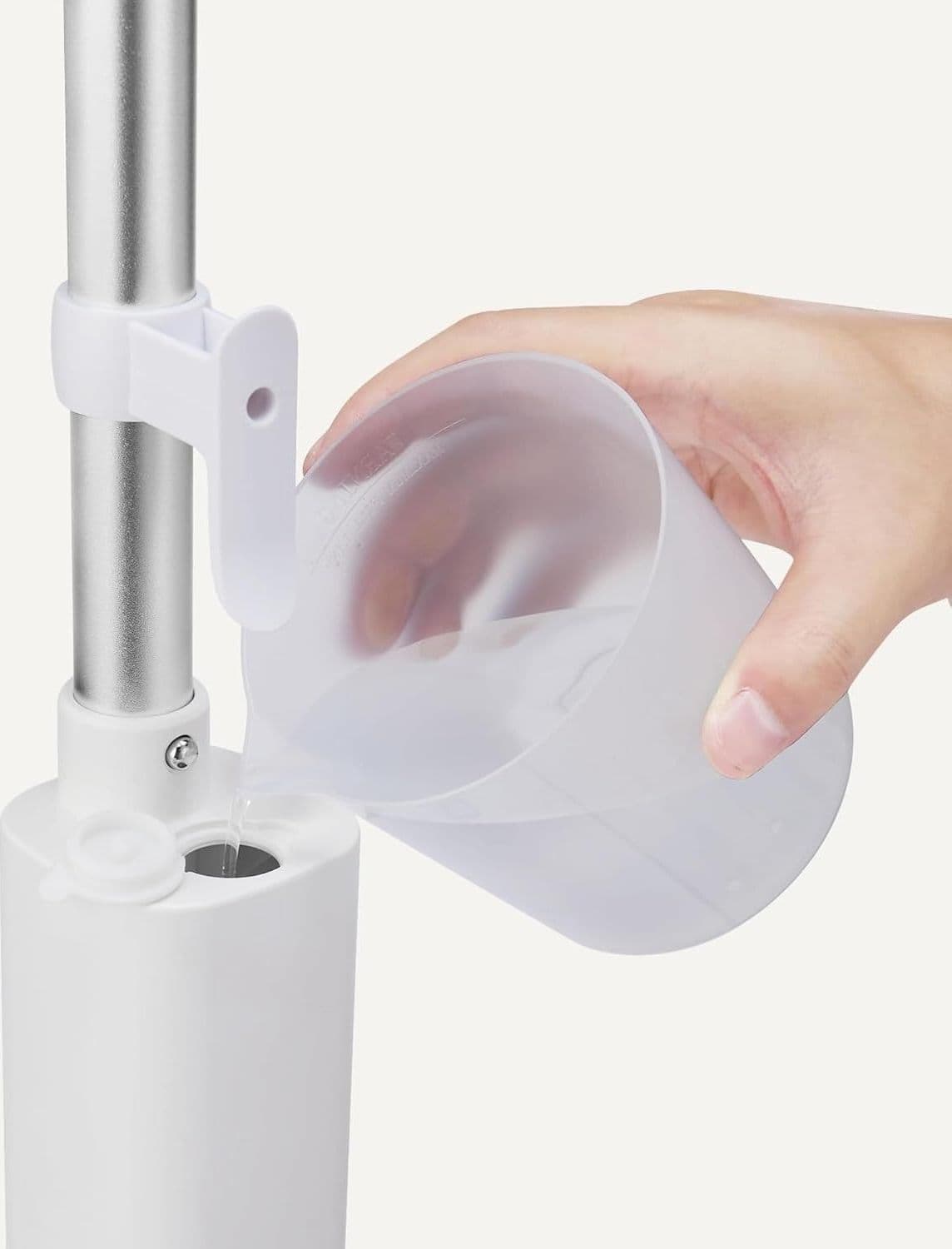 Amazon Basics Scopa a Vapore Pavimenti Duri + 6 Panni e Tamponi Lavabili - 4