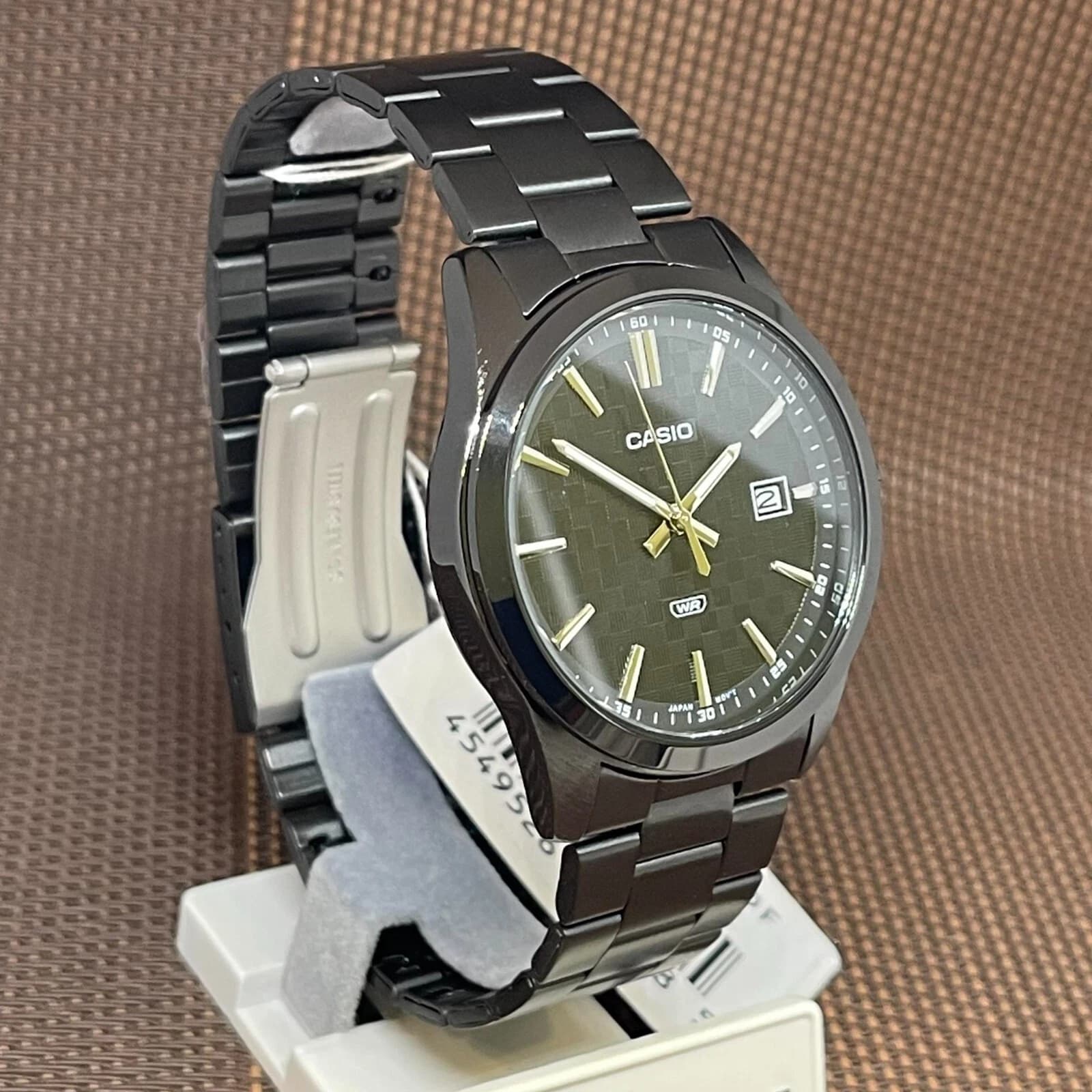 Casio MTP-VD03B-1AUDF Orologio da Uomo Analogico al Quarzo, Cassa e Bracciale in Acciaio Nero Ionizzato, Quadrante Nero con Datario, Vetro Minerale, Chiusura Déployante, Resistente all'Acqua, 48 x 41 x 9,6 mm - 3
