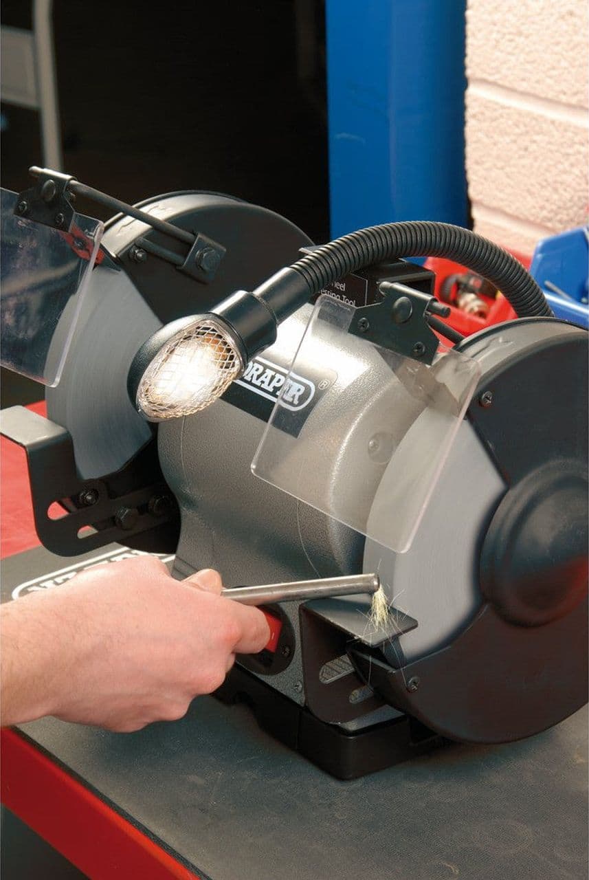 Smerigliatrice da banco per impieghi gravosi con luce di lavoro, 200 mm, 550 W (05097) Draper Tools - 3