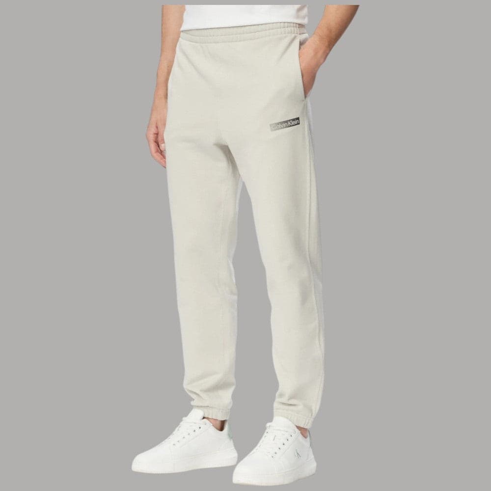 Pantaloni tuta Calvin Klein LV04LG212G con patch logo grafico - 5
