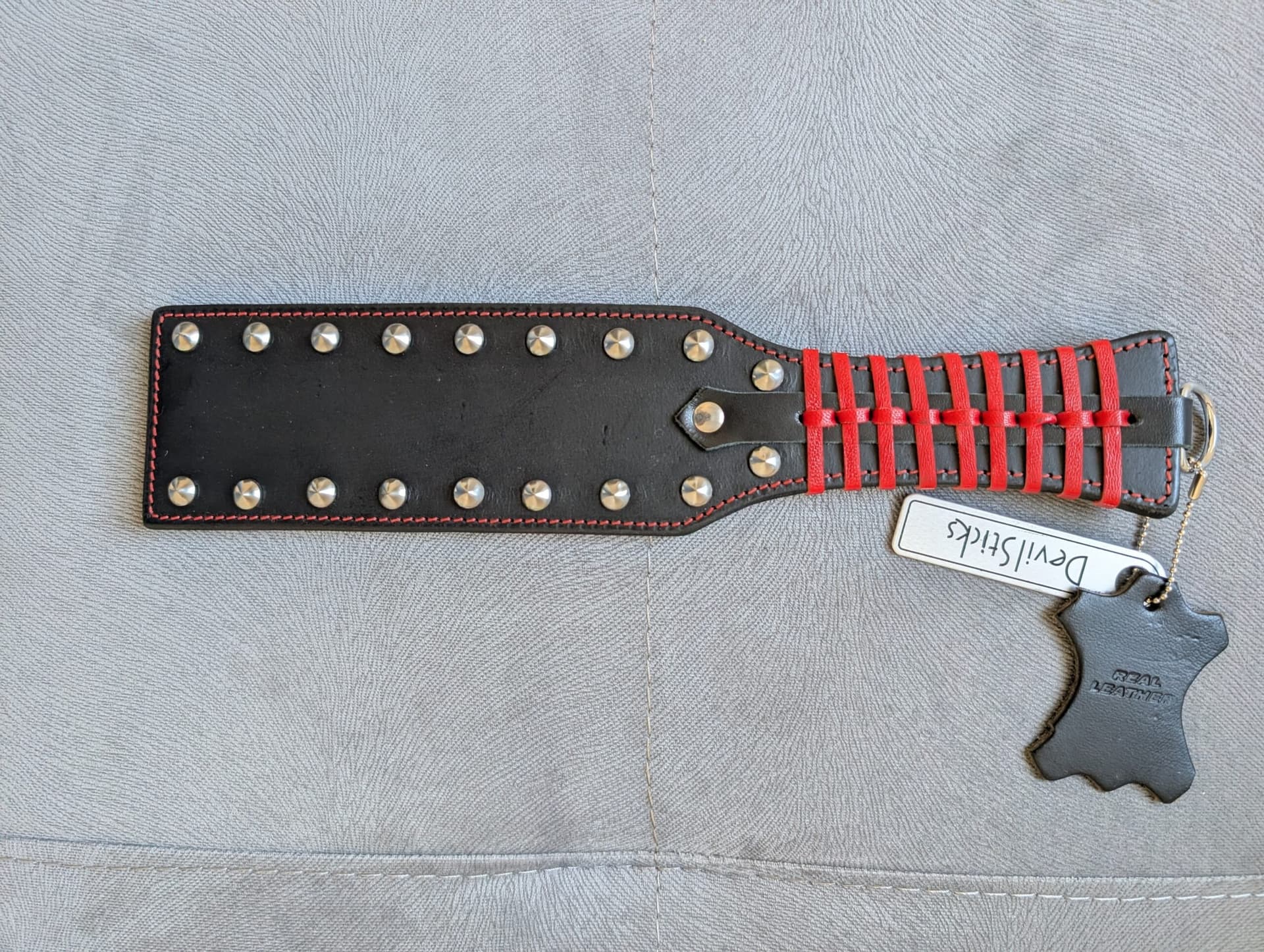 Paddle sculacciatore pesante vera pelle con borchie Devil bondage BDSM fetish - 4
