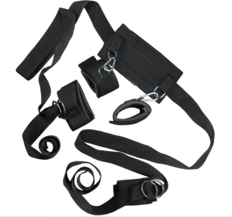 Kit Bondage Collare Manette Polsi Caviglie Cinghie Regolabili BDSM Bad Kitty - 4