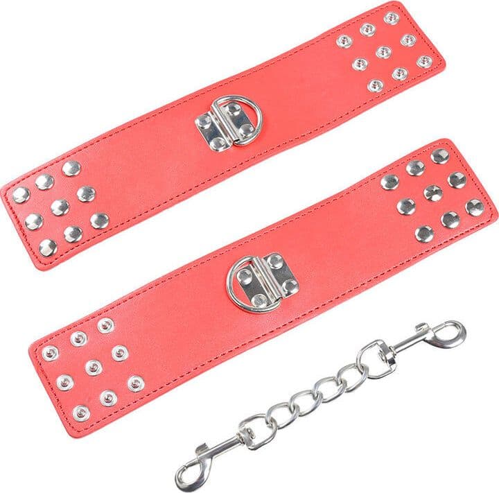 Manette Polsi Rosse con Catena Borchie Regolabili Bondage BDSM Fetish Ohmama - 2