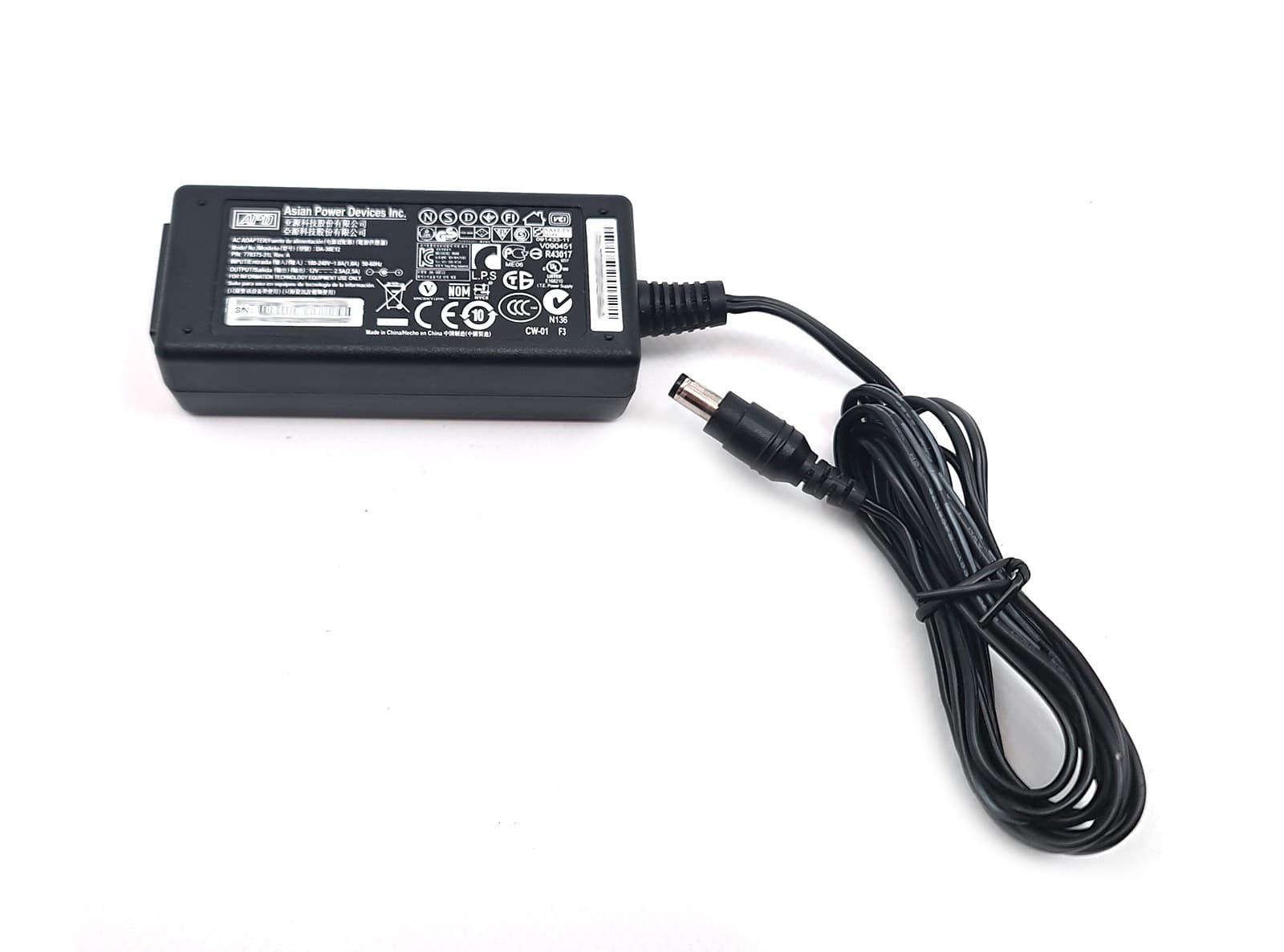 Alimentatore Universale APD DA-30E12 12V 2.5A 30W Spinotto Cilindrico 5.5mm x 2.1mm - Ricondizionato