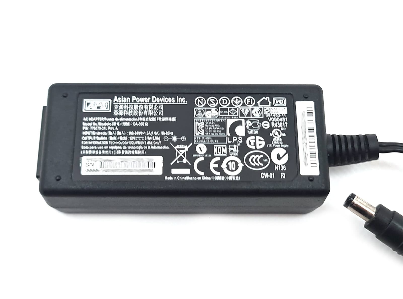Alimentatore Universale APD DA-30E12 12V 2.5A 30W Spinotto Cilindrico 5.5mm x 2.1mm - Ricondizionato - 2